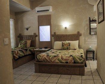 The Guest House Lahaina Zewnętrze zdjęcie